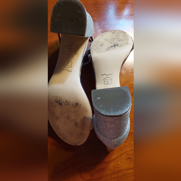 Strappy formal heels - Picture 2 of 4